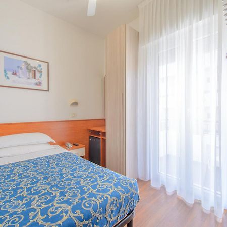Hotel San Marino Riccione Exterior photo